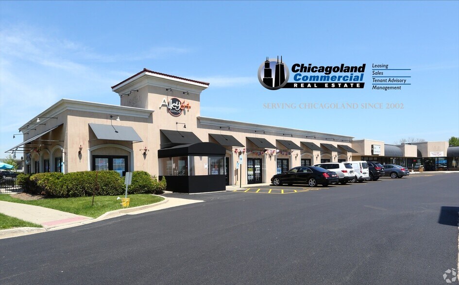 2001 N Rand Rd, Palatine, IL à louer - Photo du bâtiment - Image 1 de 12