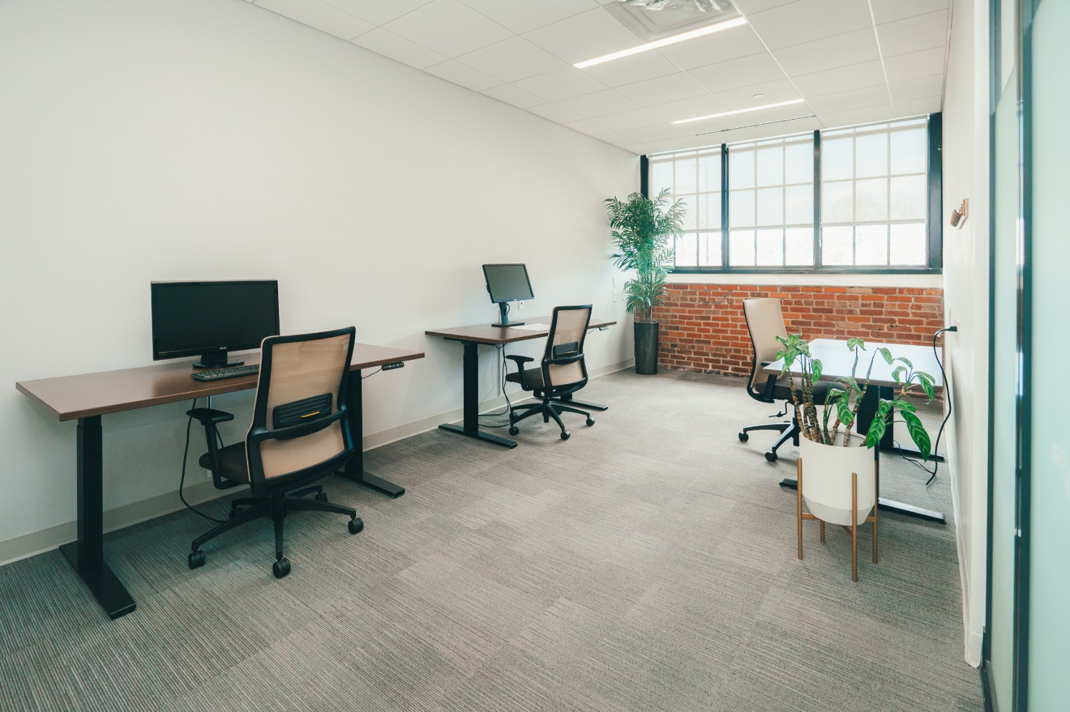 141 Traction St, Greenville, SC for lease Interior Photo- Image 1 of 1