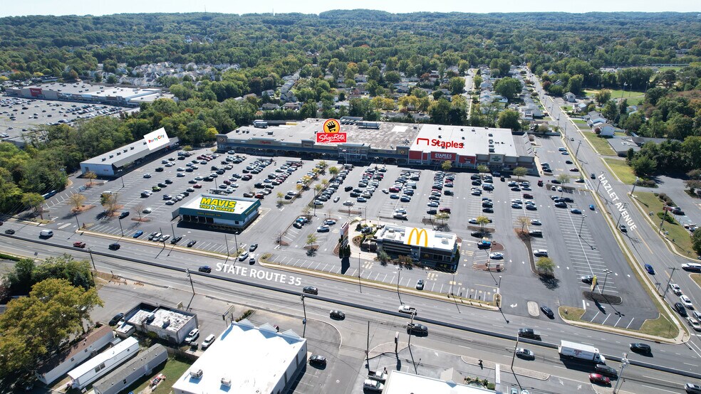 3106-3140 State Route 35, Hazlet, NJ à louer - Photo du bâtiment - Image 3 de 9