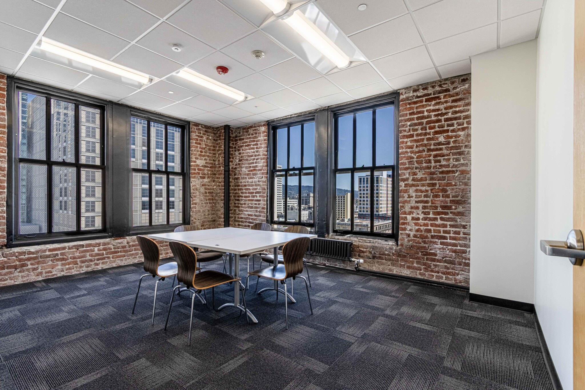 1440 Broadway, Oakland, CA à louer Photo intérieure- Image 1 de 8