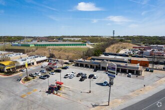 2240-2252 Jacksboro Hwy, Fort Worth, TX - Aerial  map view