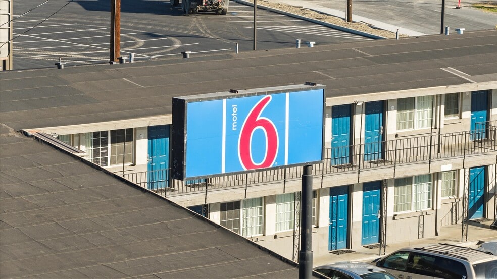 635 S Highway 395, Hermiston, OR à vendre - Photo du bâtiment - Image 2 de 18