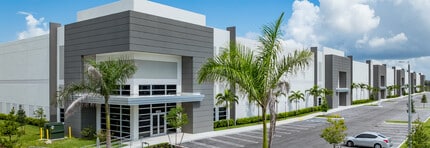 9535 NW 174th St, Hialeah, FL for lease Building Photo- Image 2 of 16