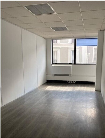 Bureau dans Levallois-Perret à louer - Photo intérieure - Image 2 de 7