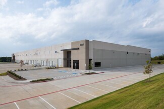 Plus de détails pour 3233 Buda Ln, Fort Worth, TX - Industriel à louer