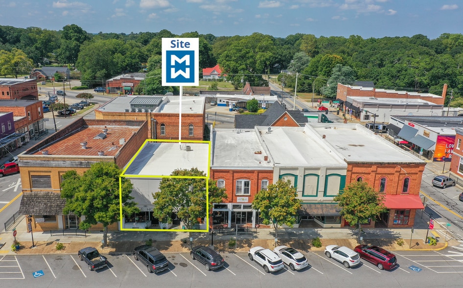 157 Main St, Lavonia, GA for sale - Building Photo - Image 1 of 19