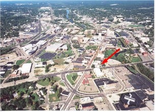 77 E Michigan Ave, Battle Creek, MI - AERIAL  map view