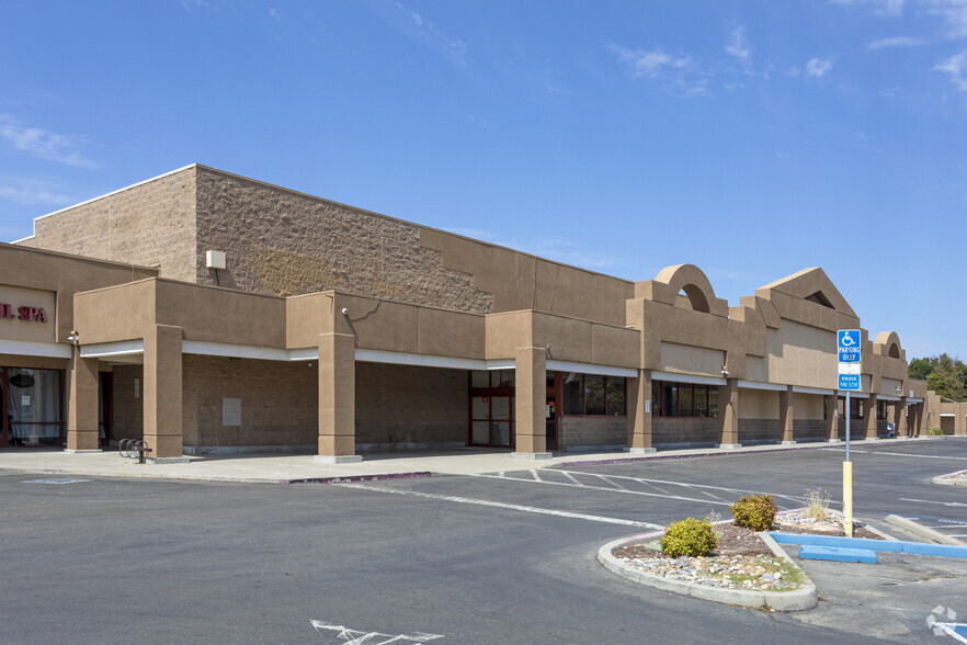 2321 N Tracy Blvd, Tracy, CA for lease - Building Photo - Image 2 of 10