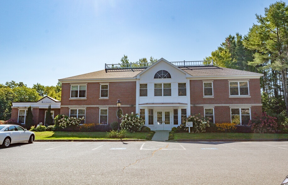 46 First Park Dr, Oakland, ME for sale - Primary Photo - Image 1 of 9