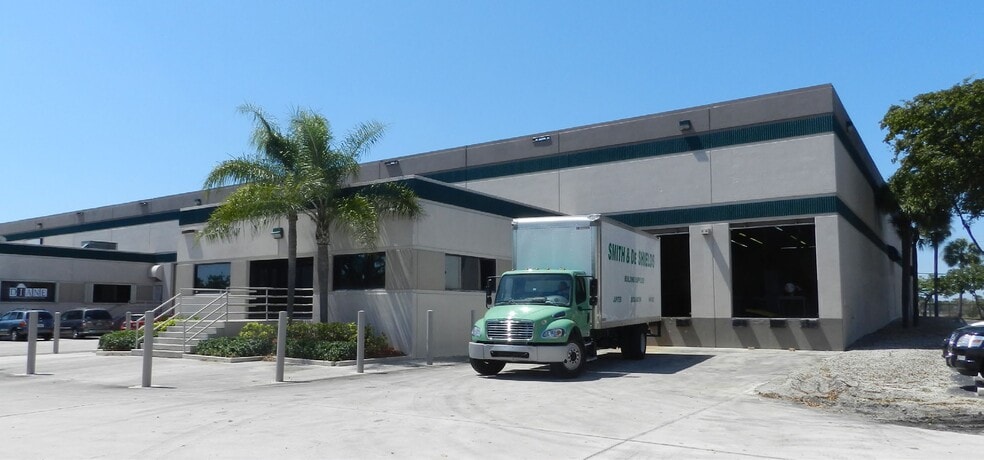1600-1612 NW 23rd Ave, Fort Lauderdale, FL for lease - Building Photo - Image 3 of 3