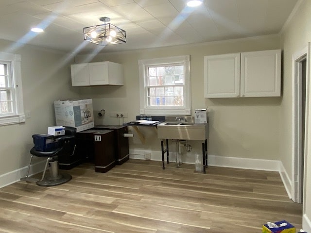 403 Townley St, Winston-Salem, NC for sale - Interior Photo - Image 2 of 12