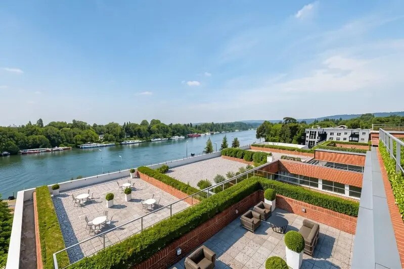 2 Allée De Longchamp, Suresnes à louer - Photo du bâtiment - Image 3 de 20