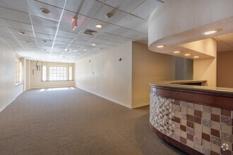 700 S Henderson Rd, King Of Prussia, PA for lease Interior Photo- Image 2 of 12