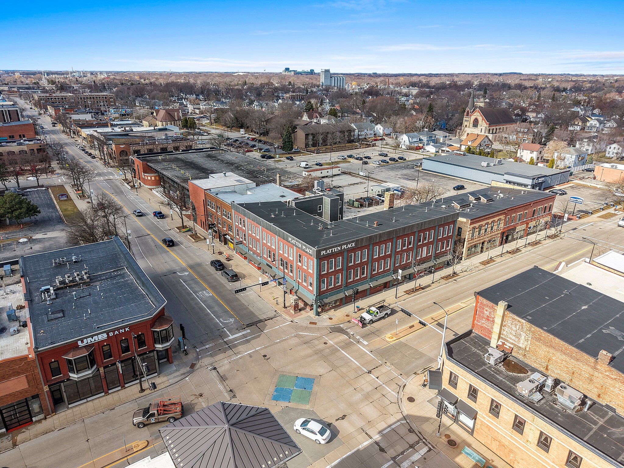 241 N Broadway, Green Bay, WI for lease Primary Photo- Image 1 of 2