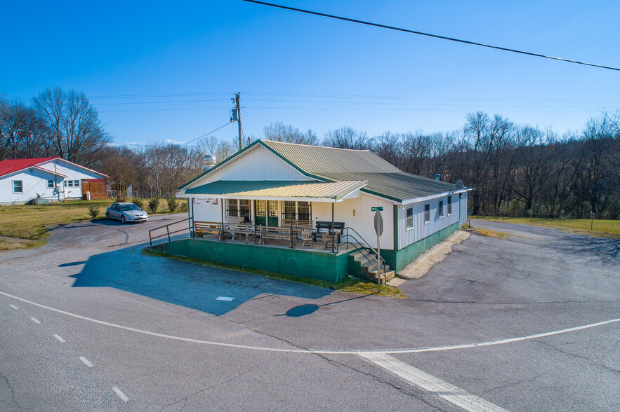 871 Halls Mill Rd, Shelbyville, TN à vendre - Photo principale - Image 1 de 1