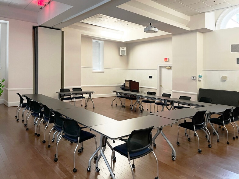 100-110 Maryland Ave NE, Washington, DC for lease - Interior Photo - Image 3 of 8