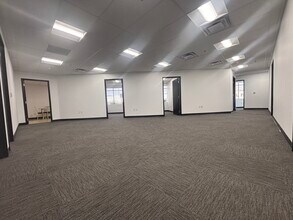 2080 E Flamingo Rd, Las Vegas, NV à louer Photo intérieure- Image 1 de 7