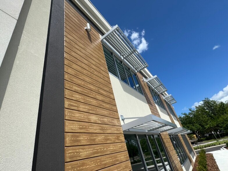 3416 W Lake Mary Blvd, Lake Mary, FL à vendre - Photo du bâtiment - Image 3 de 15