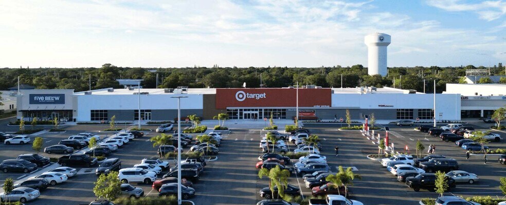 7208-7324 Manatee Ave W, Bradenton, FL for lease - Building Photo - Image 3 of 7