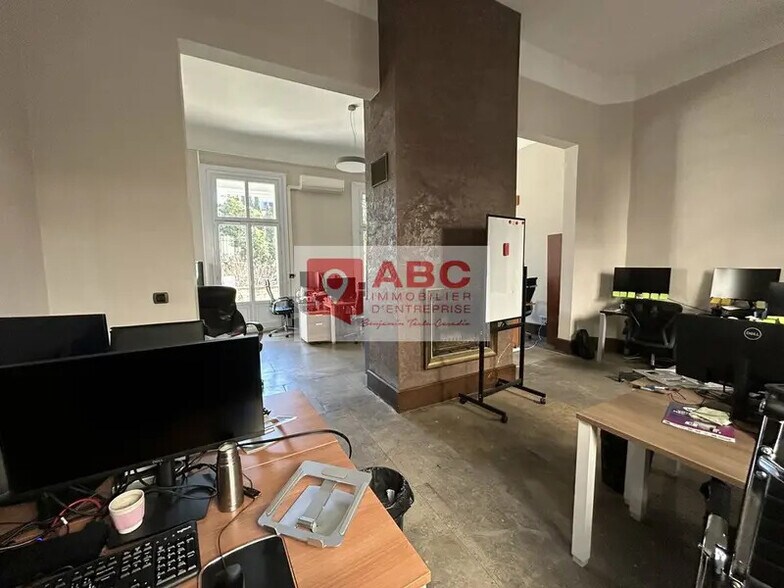 Bureau dans Montpellier à louer - Photo du bâtiment - Image 3 de 10