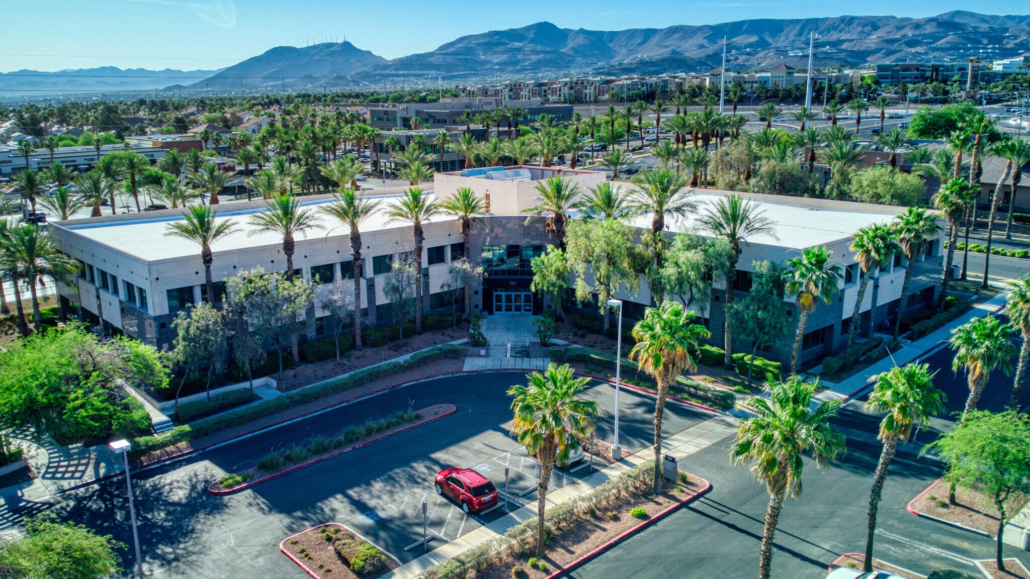 701 N Green Valley Pky, Henderson, NV for lease Building Photo- Image 1 of 20