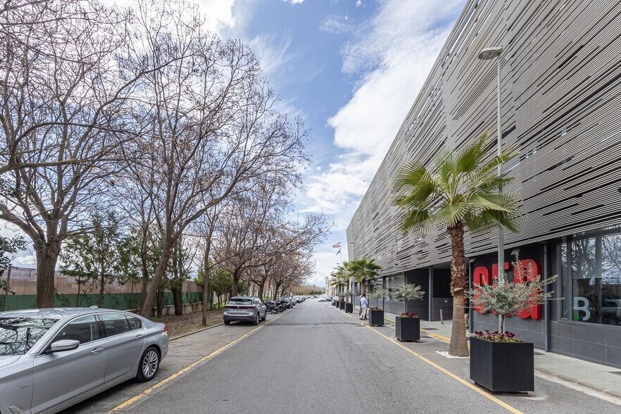 Office in Atarfe for sale - Building Photo - Image 2 of 13