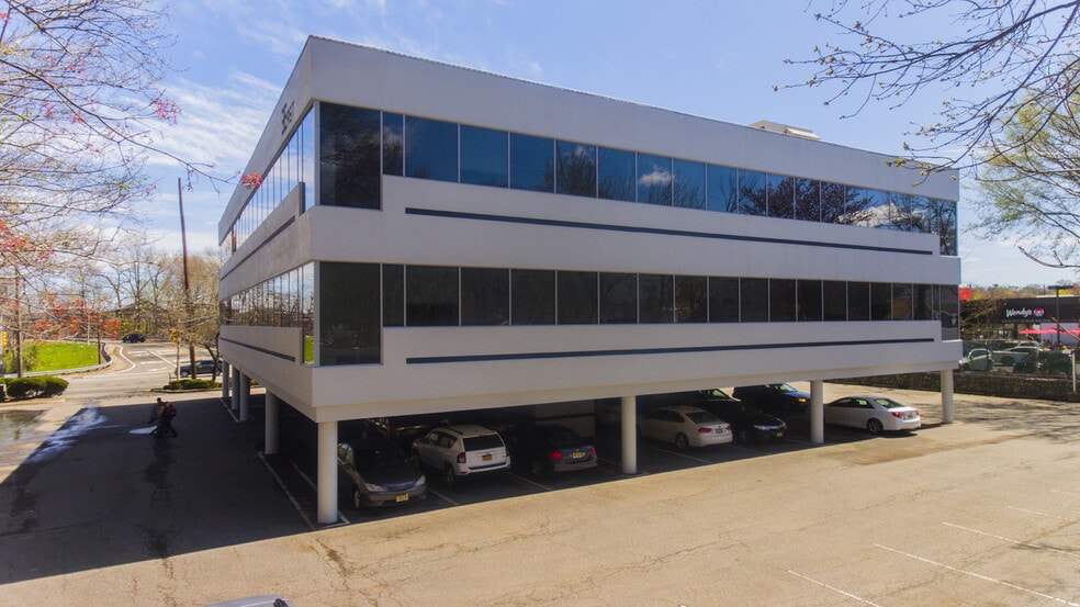 95 Main Ave, Clifton, NJ for lease - Building Photo - Image 2 of 5