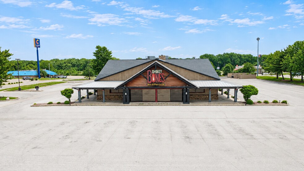 2660 S Dirksen Pky, Springfield, IL à vendre - Photo du bâtiment - Image 2 de 3
