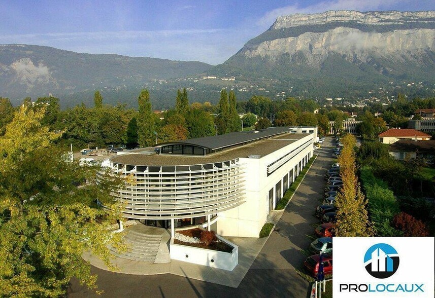 Office in Meylan for lease - Building Photo - Image 1 of 10