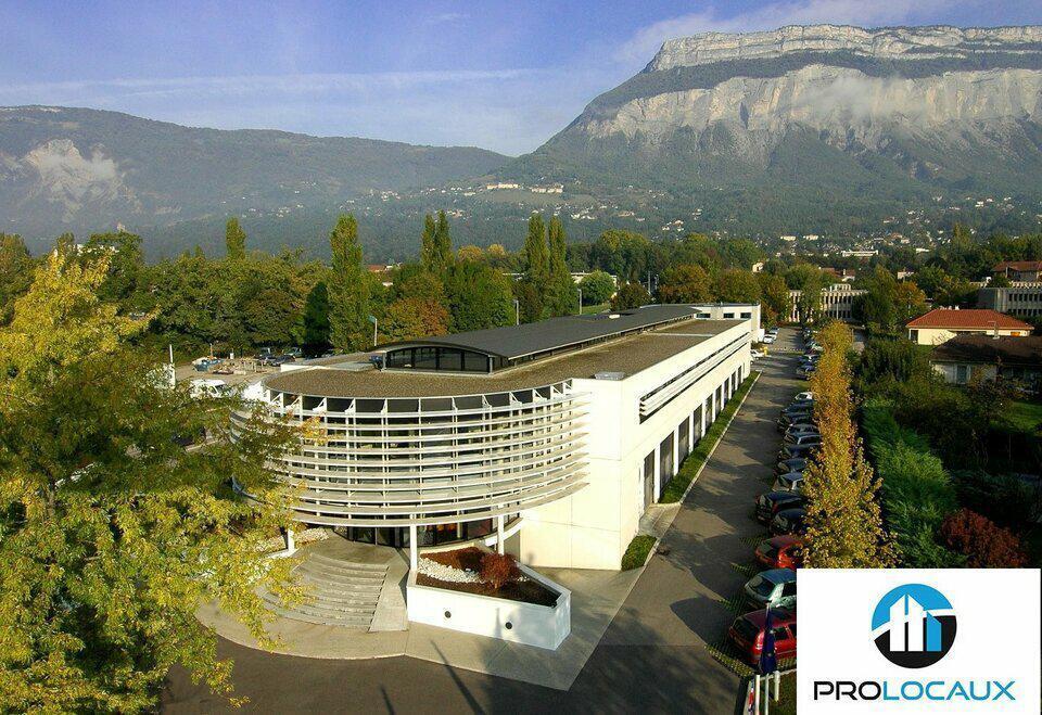 Bureau dans Meylan à louer Photo du bâtiment- Image 1 de 11