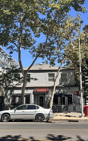1831 Capitol Ave, Sacramento, CA for lease - Building Photo - Image 3 of 5