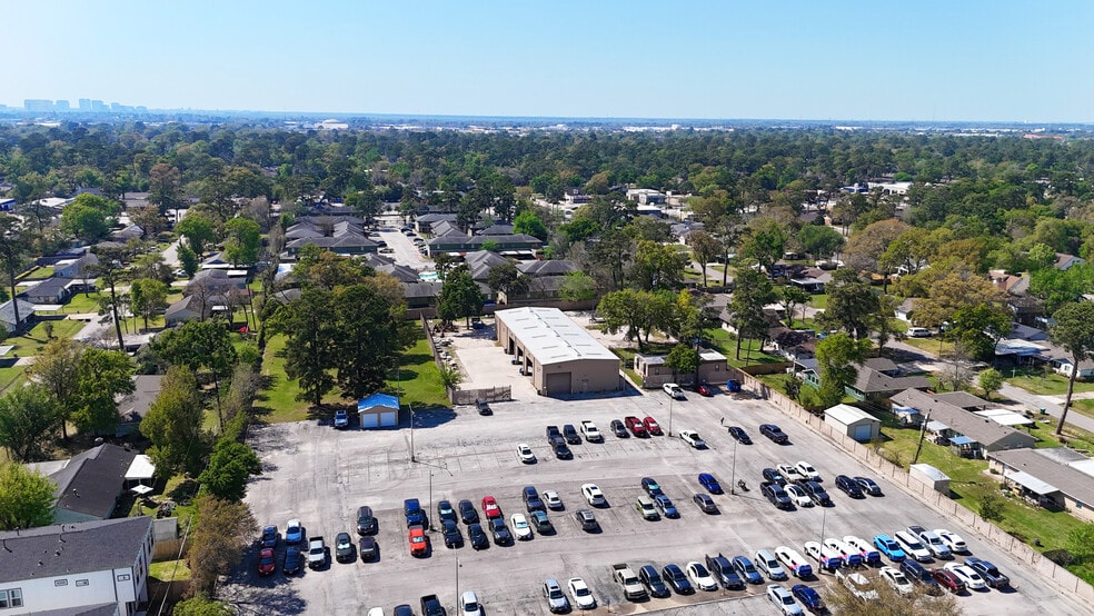 1515 Witte Rd, Houston, TX for lease - Building Photo - Image 2 of 12