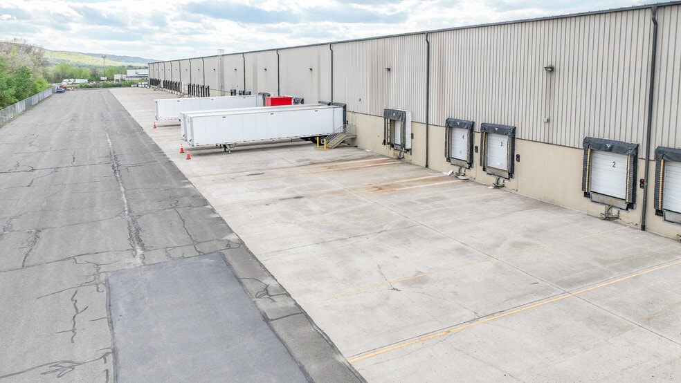 1070 Hanover St, Wilkes-Barre, PA à louer - Aérien - Image 3 de 9