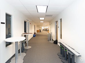 103 Morgan Ln, Plainsboro, NJ for sale Interior Photo- Image 2 of 10