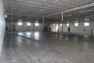 3121-3171 E 11th Ave, Hialeah, FL for lease Interior Photo- Image 1 of 4
