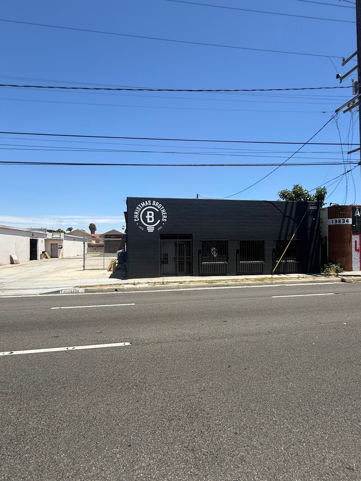 13822-13826 Prairie Ave, Hawthorne, CA for lease Building Photo- Image 1 of 27