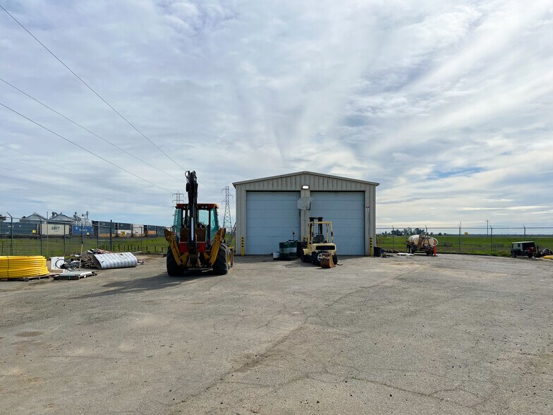 3387 W Riego Rd, Elverta, CA à vendre - Photo du bâtiment - Image 2 de 11