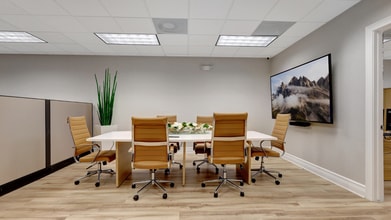 14750 NW 77th Ct, Miami Lakes, FL for lease Interior Photo- Image 2 of 7