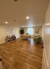 955 W Main St, Mount Joy, PA à louer Photo intérieure- Image 2 de 5