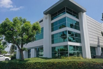 9988 Santa Fe Springs Rd, Santa Fe Springs, CA for lease Building Photo- Image 2 of 10