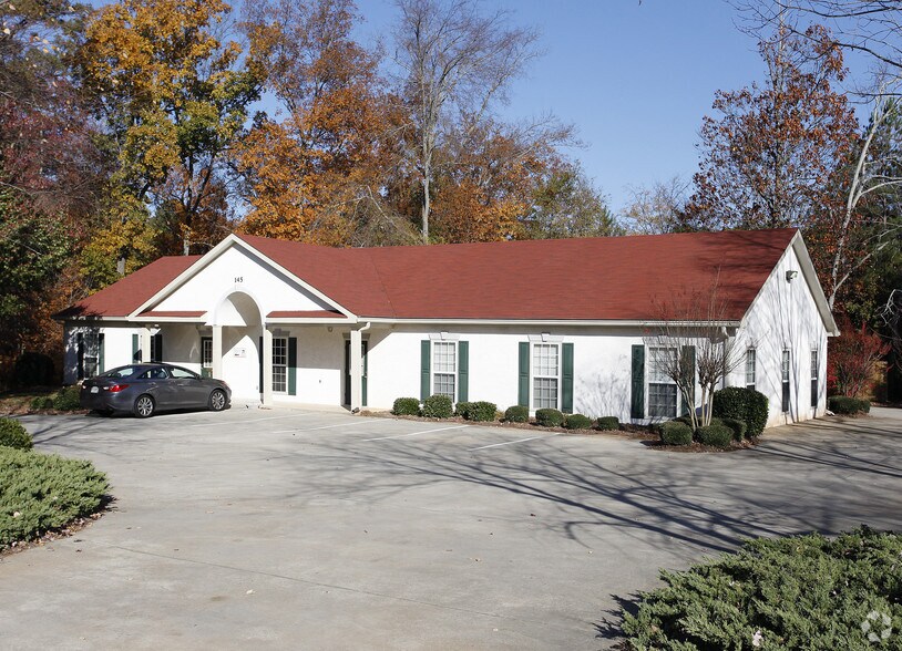 145 Howell Rd, Tyrone, GA for sale - Primary Photo - Image 1 of 1