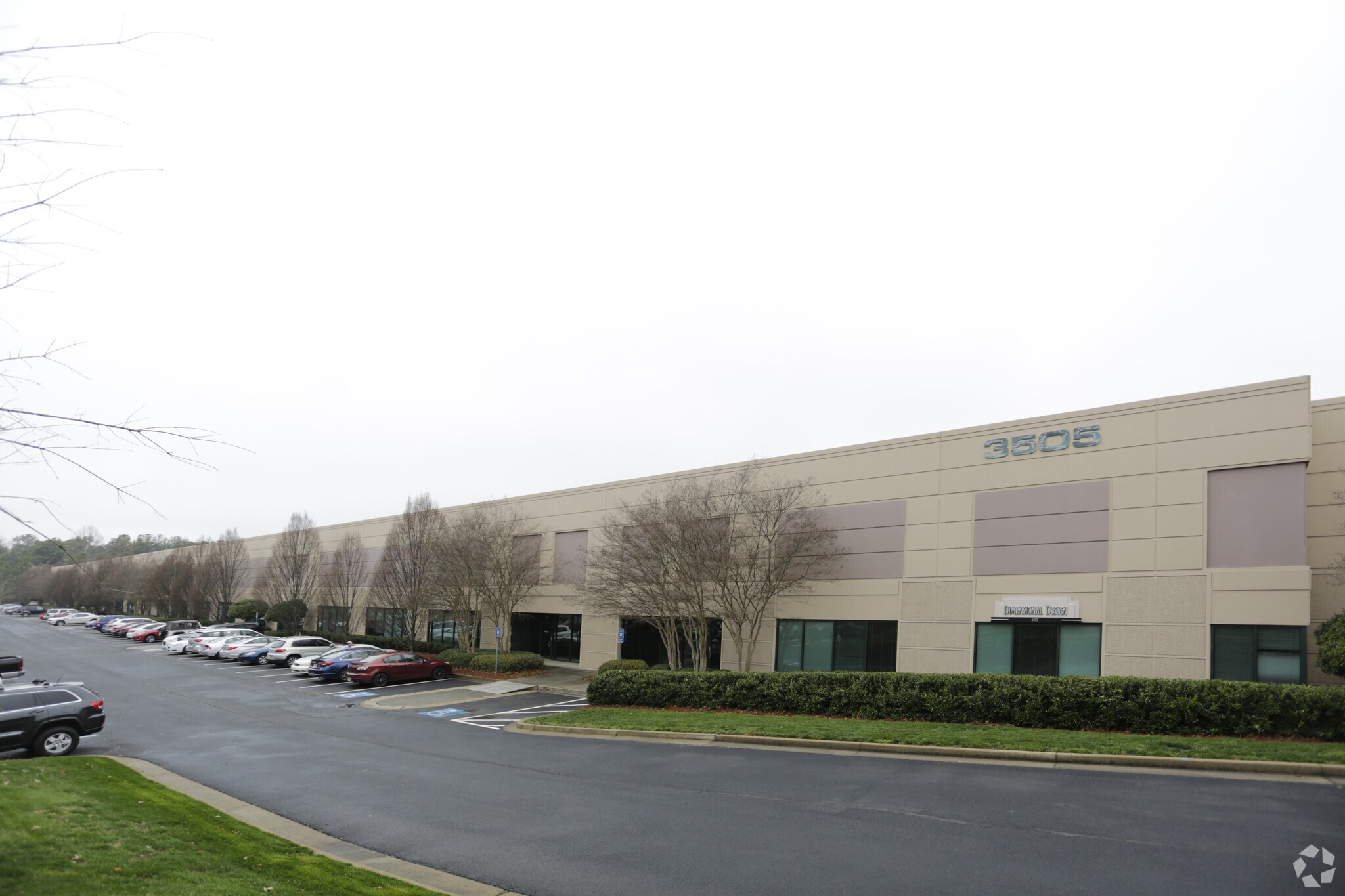 3505 Newpoint Pky, Lawrenceville, GA à louer Photo principale- Image 1 de 4