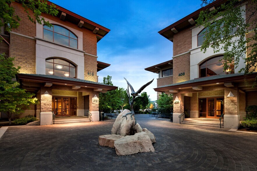 408 E Parkcenter Blvd, Boise, ID à louer - Photo du bâtiment - Image 2 de 4