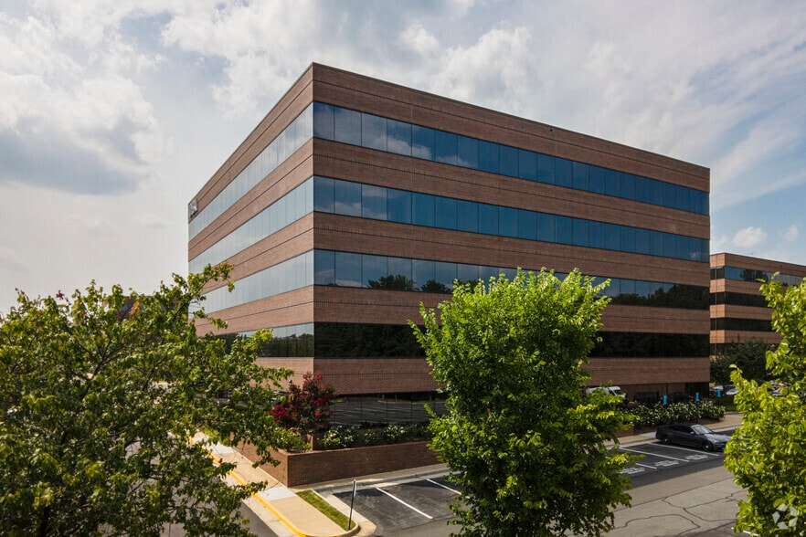 10300 Eaton Pl, Fairfax, VA for lease - Building Photo - Image 2 of 14