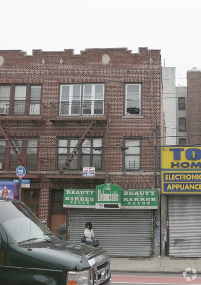 927 Utica Ave, Brooklyn, NY for sale - Primary Photo - Image 1 of 2