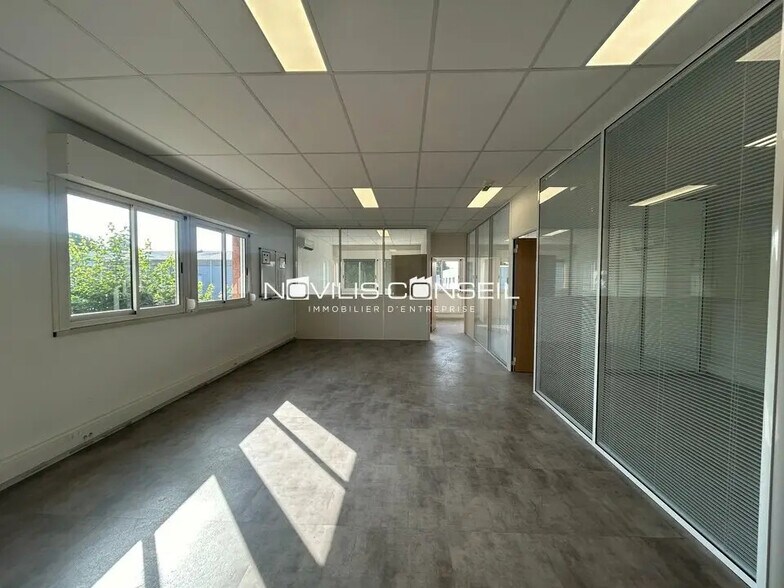 Bureau dans L'Union à louer - Photo intérieure - Image 2 de 6