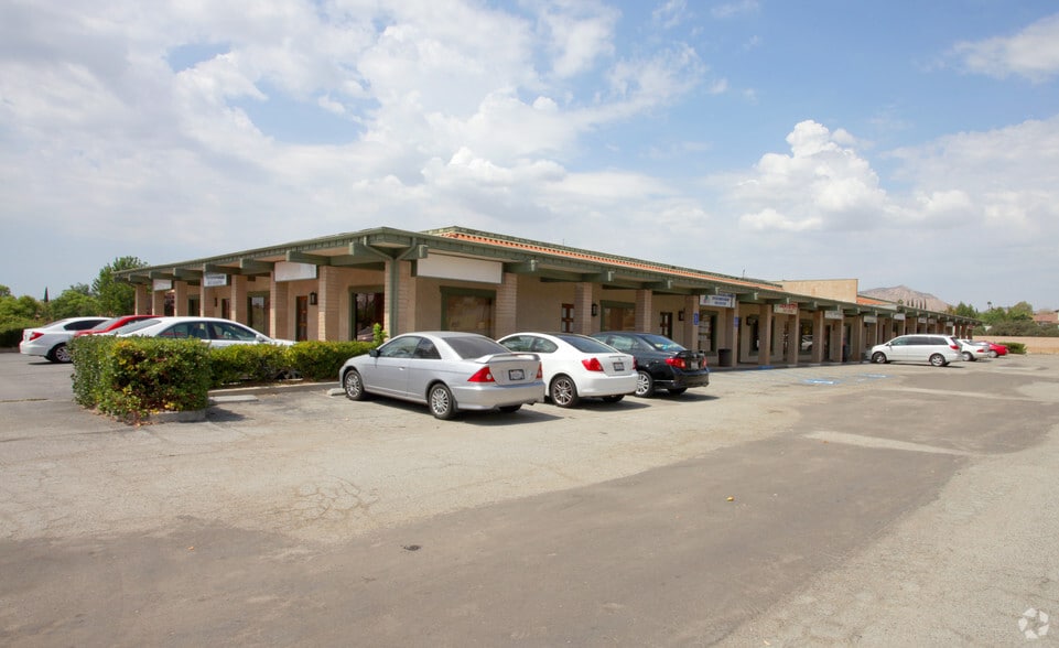 24760 Sunnymead Blvd, Moreno Valley, CA for lease - Building Photo - Image 2 of 3