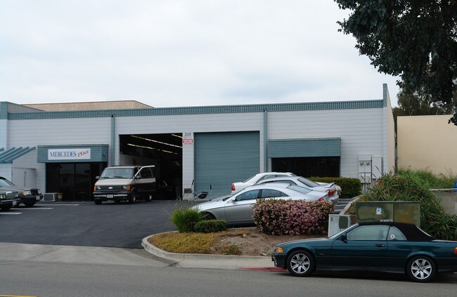 More details for 215 N Andreasen Dr, Escondido, CA - Industrial for Sale
