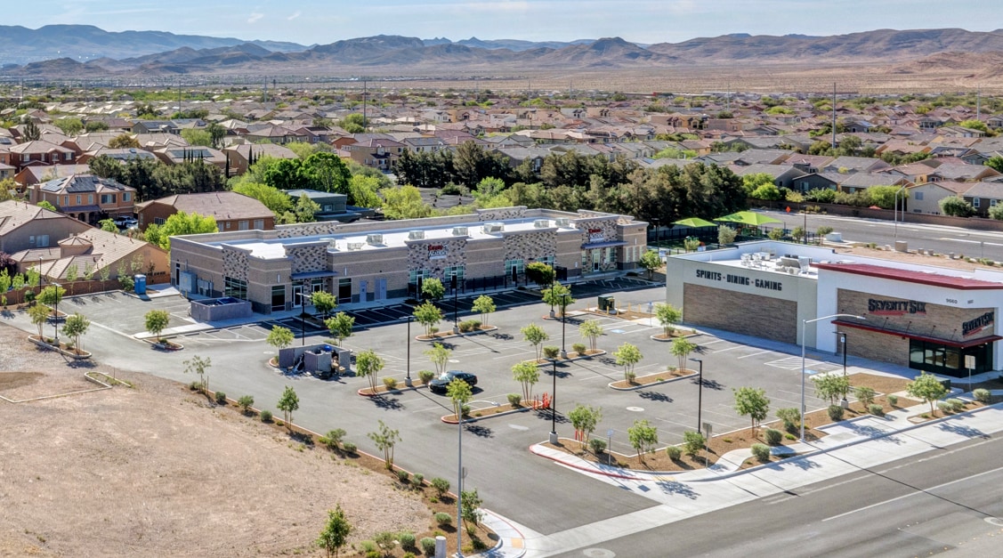9650 S Fort Apache Rd, Las Vegas, NV for lease Primary Photo- Image 1 of 8