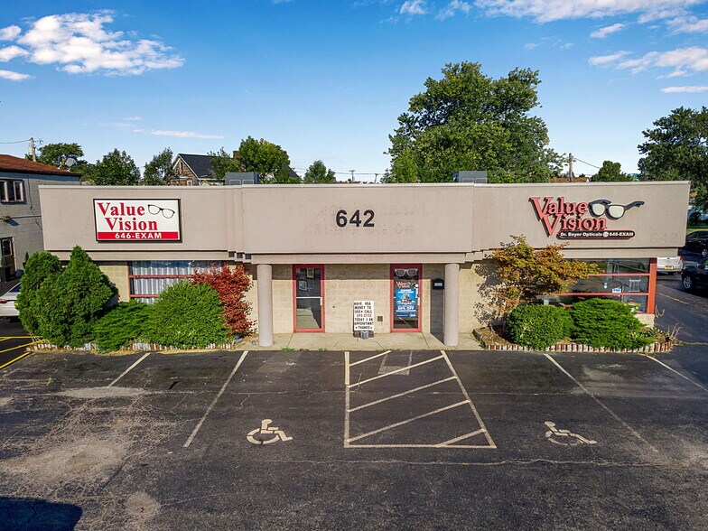 642 Sheridan Dr, Tonawanda, NY for lease - Primary Photo - Image 1 of 10